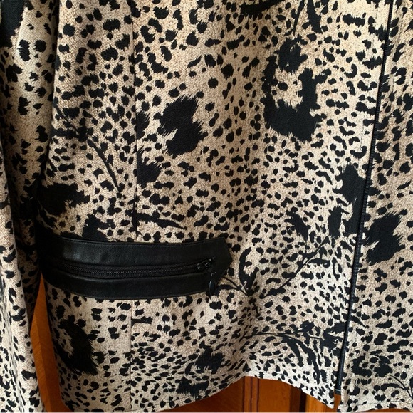 Jacket - Picture 3 of 5